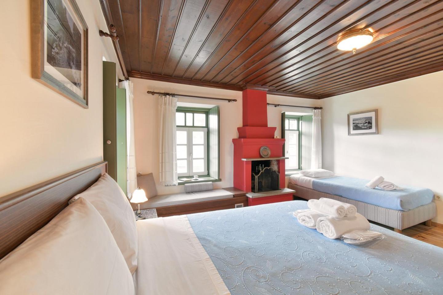 Hotel Ameliko Zagori Áno Pediná Pokoj fotografie
