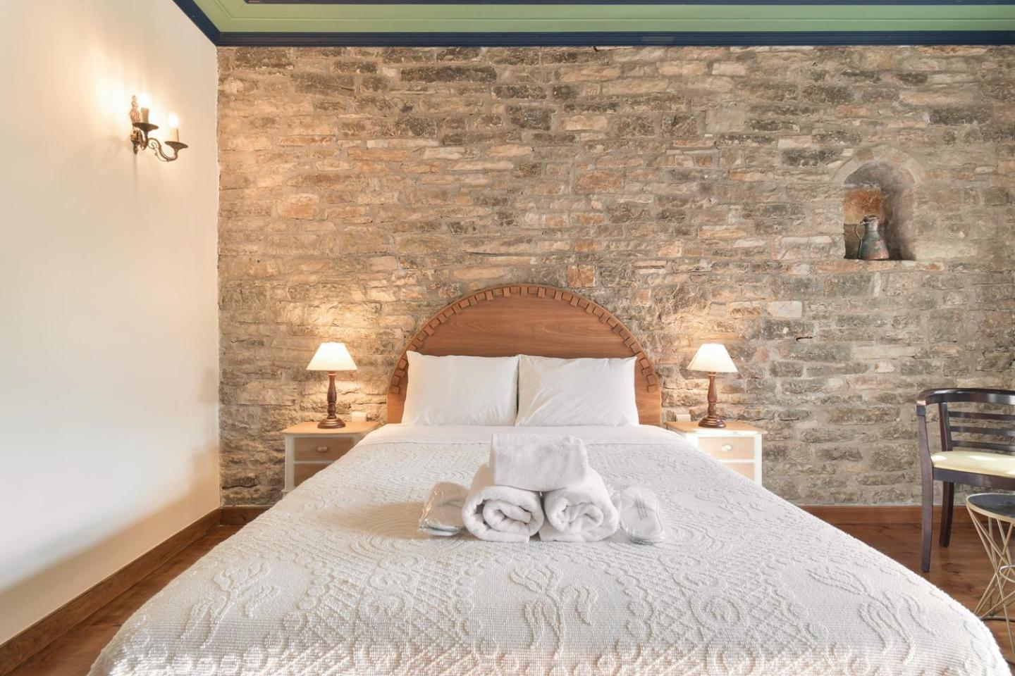 Hotel Ameliko Zagori Áno Pediná Pokoj fotografie